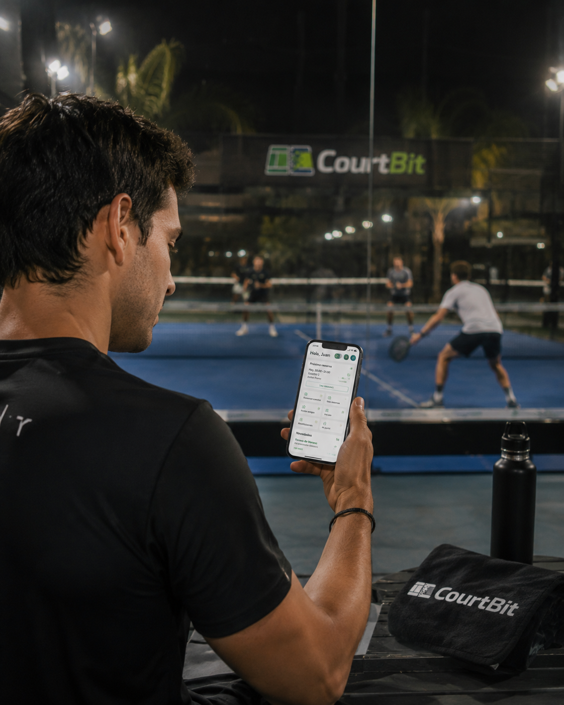 Alumno de padel listo para clase